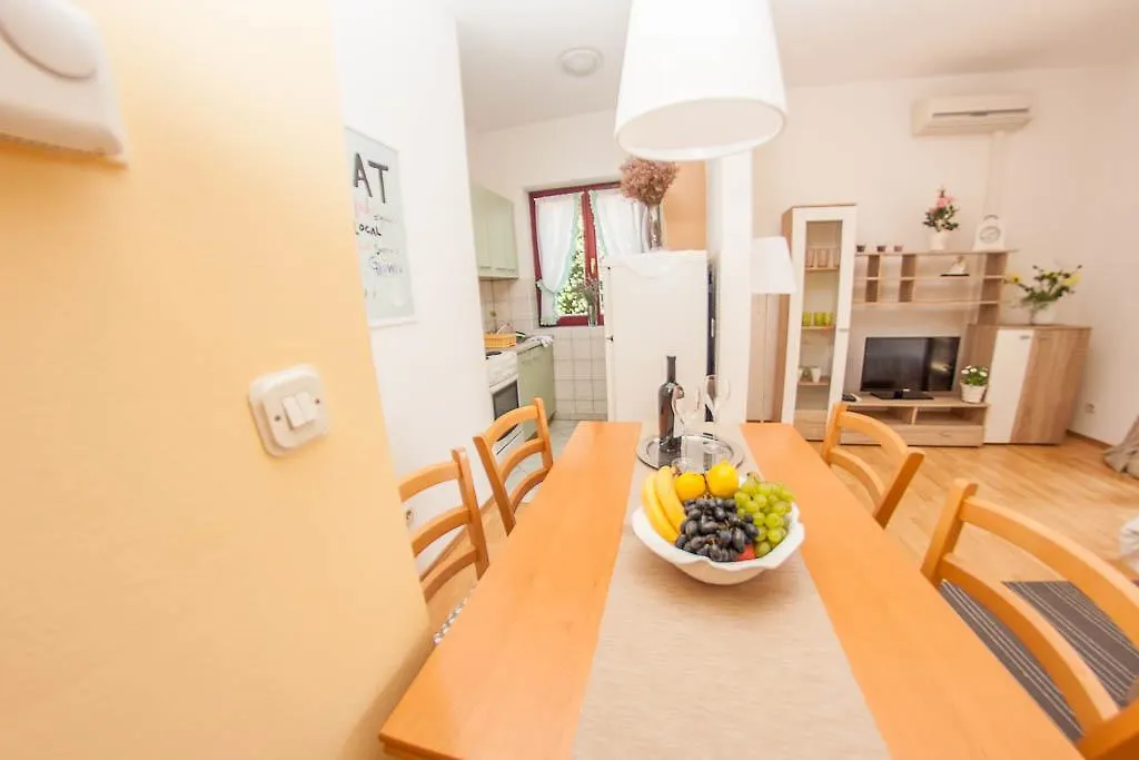 Apartments Labinac Pula Croatia